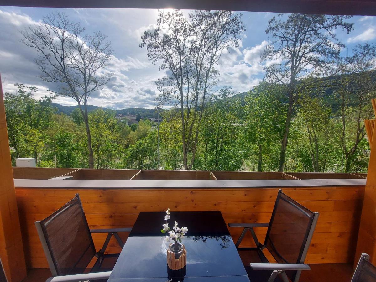 Auszeit Steiraland 7 Mit Ueberdachten Balkon Und Parkplatz Λεόμπεν Εξωτερικό φωτογραφία
