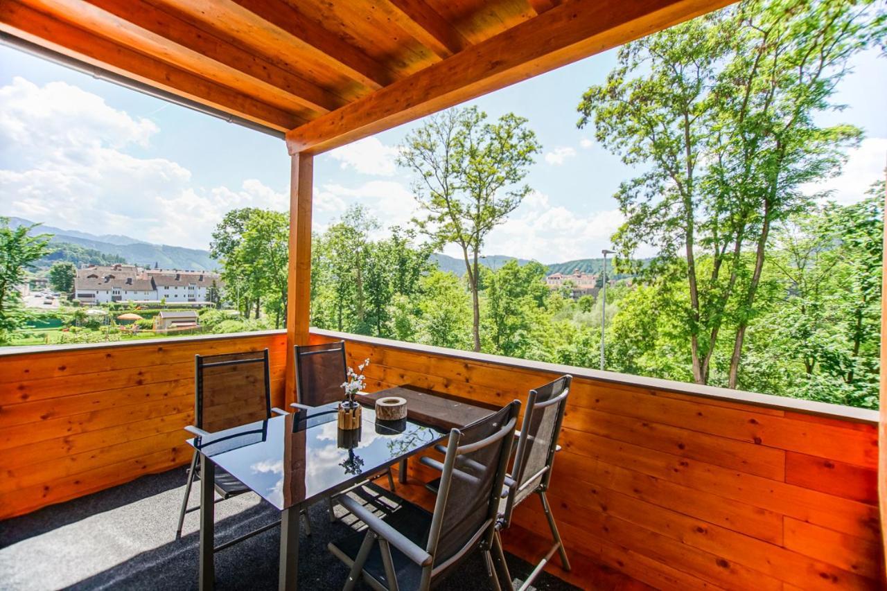 Auszeit Steiraland 7 Mit Ueberdachten Balkon Und Parkplatz Λεόμπεν Εξωτερικό φωτογραφία